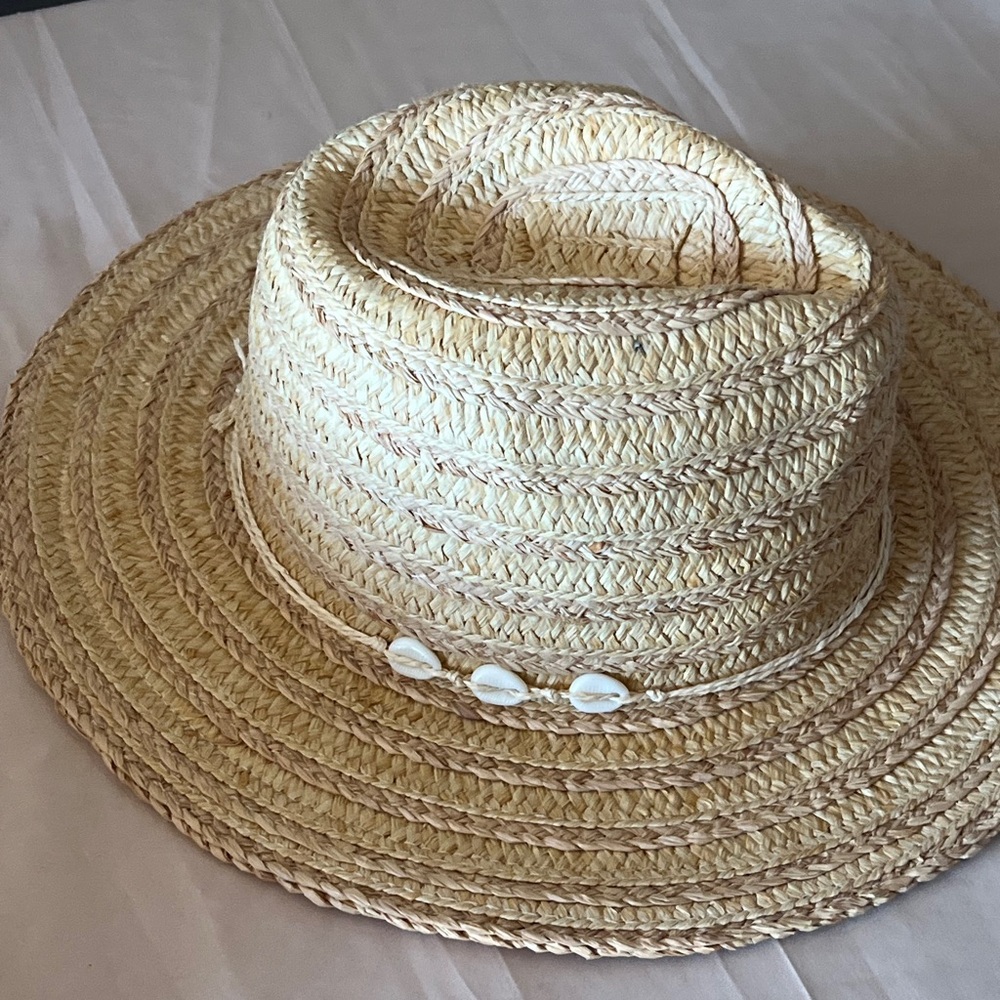 Universal Thread Natural Straw Sun Hat with Shell Accent